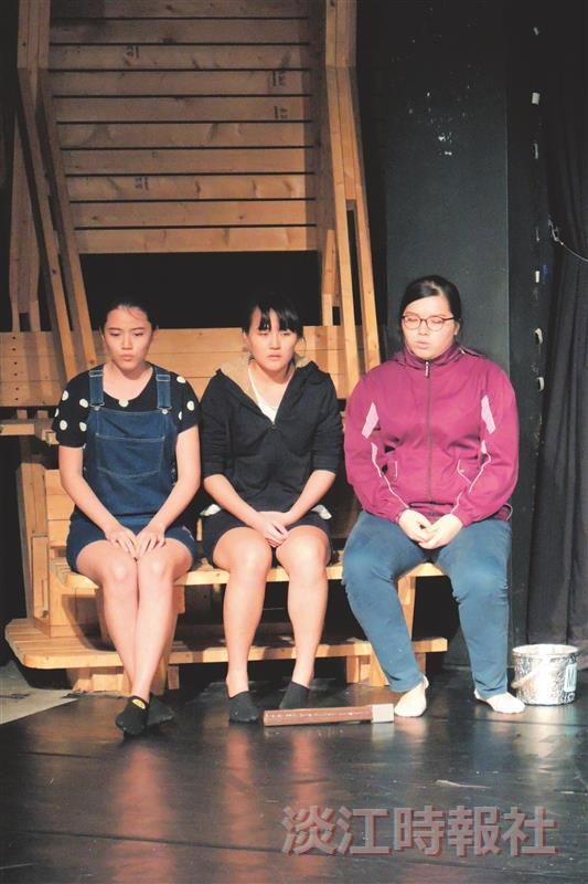 德文系吃夢精靈畢業公演