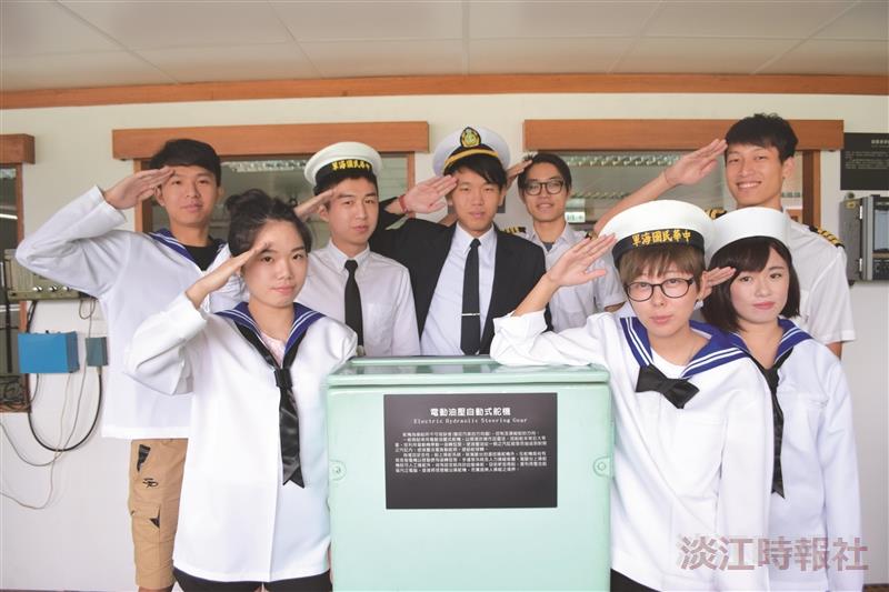海博館活動趣 邀畢業生掌舵