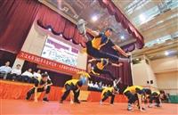 淡江傳統 登坡迎開學 浩浩淡江新鮮人 大學生活GO