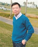 商管學院／運輸管理學系主任兼研發處／運輸物流中心主任溫裕弘