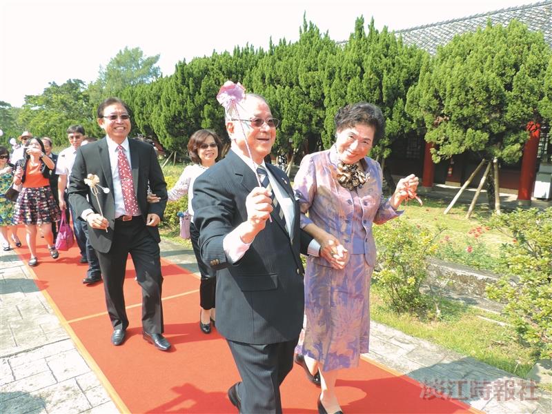 建校66週年生日快樂 淡江六六 燦爛九九