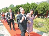 建校66週年生日快樂 淡江六六 燦爛九九
