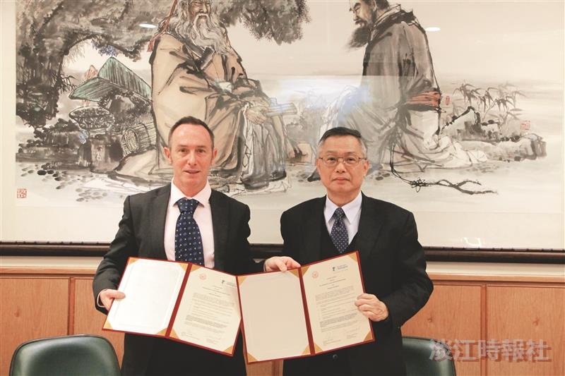 本校攜手寧波諾丁漢大學術合作