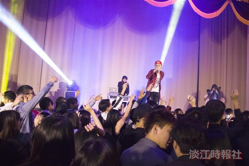 四系聯合耶趴互動遊戲吸睛