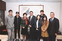 景嶺書院校長來訪 探視該校畢業生