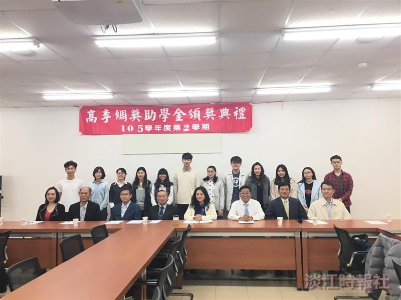 傳愛 高千媛頒高李綢獎助金