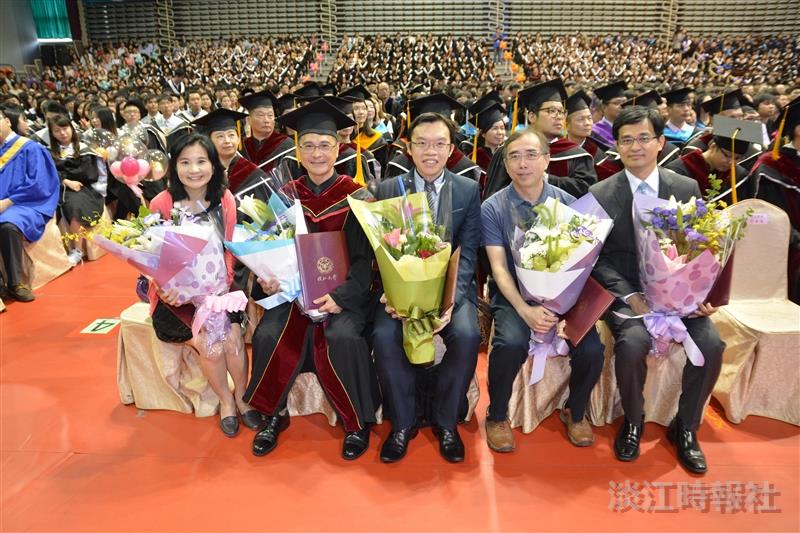 105學年度畢業典禮精彩花絮