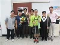 視障資源中心於10日，為身障畢業生舉行歡送茶會。（圖／視障資源中心提供）