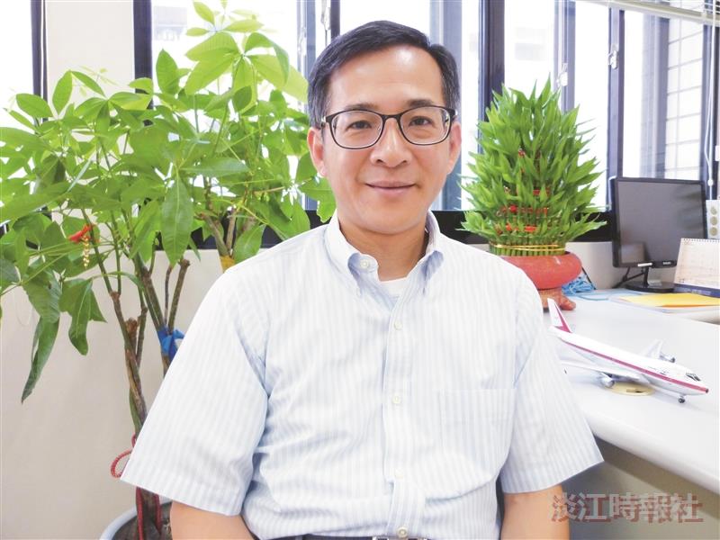 航太系主任陳步偉