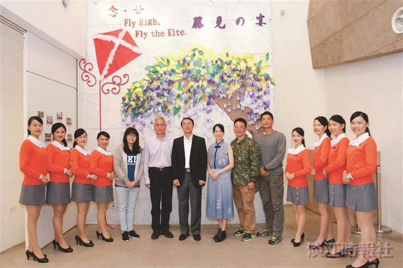 親善大使團歡慶20日本文化研習社展藤見の宴