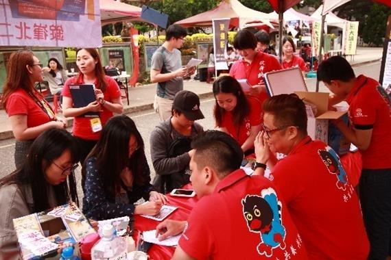 保險週邀企業就業諮詢