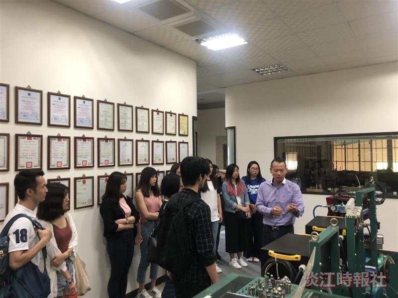 俄文系企業參訪