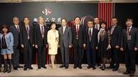 張董事長獲國家品質獎肯定 蔡總統親頒卓越經營獎