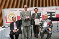 水環系教授高思懷　陶瓷濾膜鍍金飛灰拿日本發明金牌
