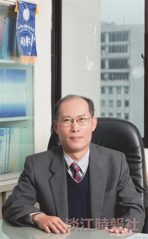 成人教育部執行長邱建良