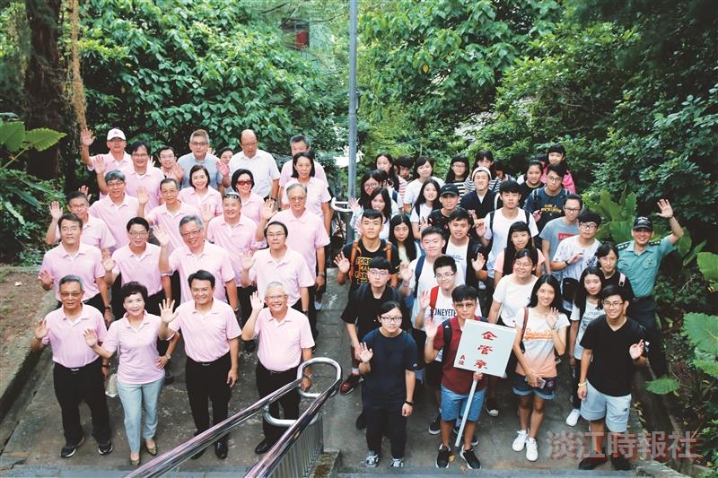師領生開學初登克難坡