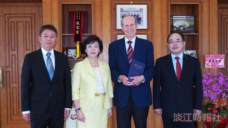 10/23 (二) 熊貓講座 Prof. Heinz Brandl