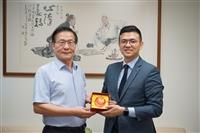 香港經貿辦事處來校拜會 探訪港生