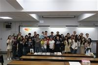 中文系系友回娘家
