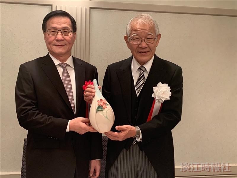 葛校長、國際副出席12/7(五)赴日本姊妹校電氣通信大學參加100週年校慶
