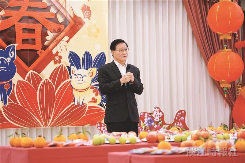 新春團拜賀吉祥「豬突猛進」