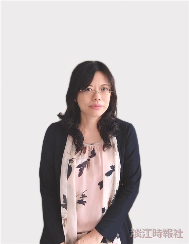 資圖系副教授林雯瑤