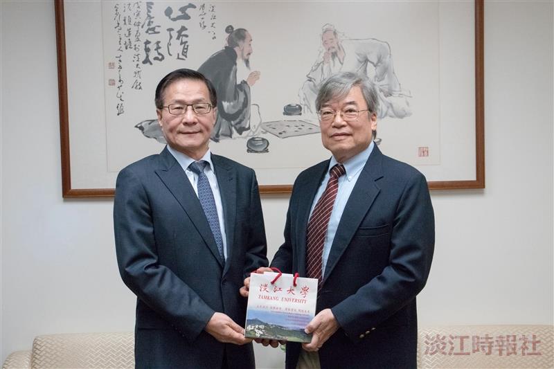水環系熊貓講座邀請到新加坡國立大學副校長(研究與科技)劉立方 拜會葛校長、張董事長