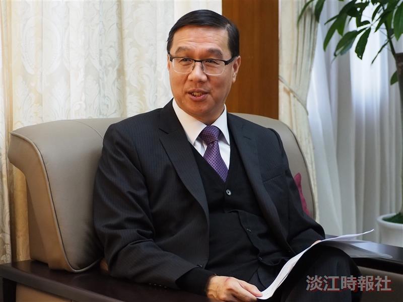 【卓爾不群】西語系／歐洲所傑出校友專訪：曹立傑