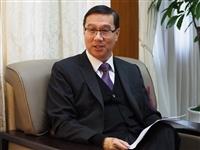 【卓爾不群】西語系／歐洲所傑出校友專訪：曹立傑