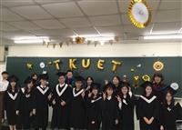 教科系自辦畢典 師生200人互道珍重