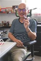 化學系教授徐秀福 教學研究很快樂 相伴學生共成長