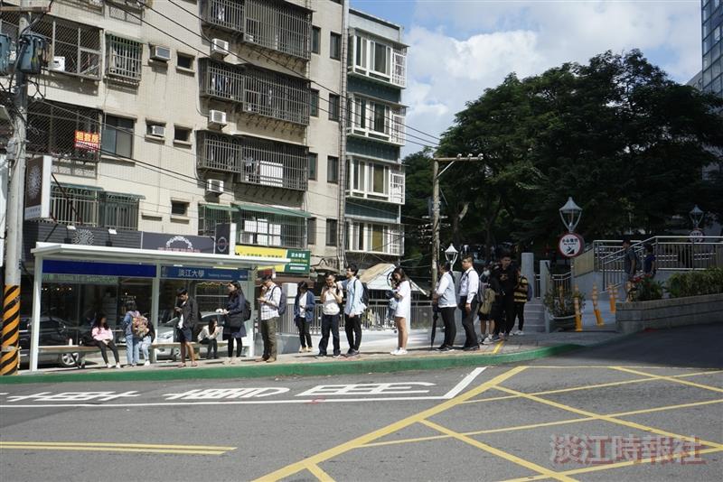 總務處整建大忠街候車平臺