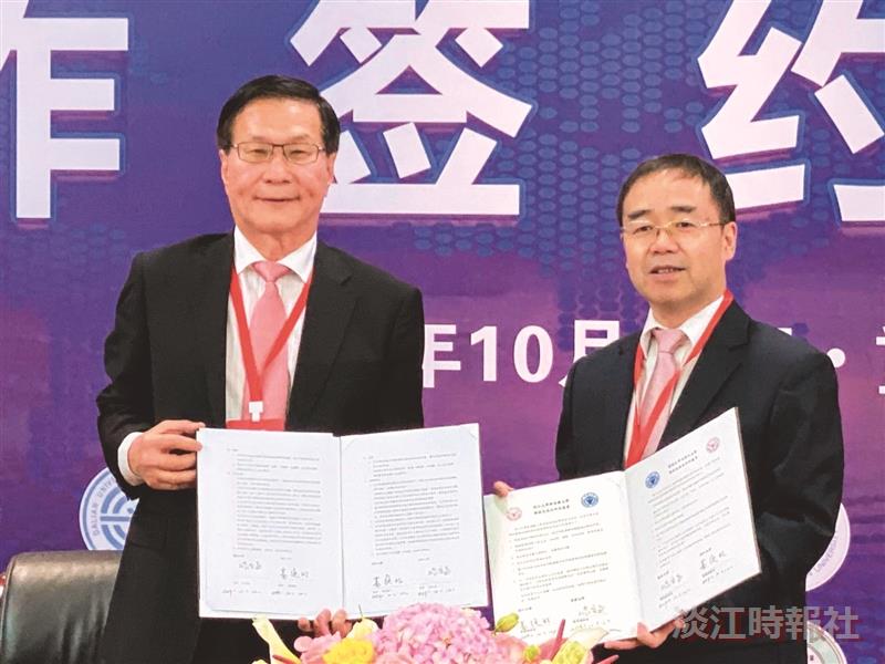 葛校長赴重慶大學賀校慶 促成第233所姊妹校締結