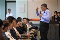 學生會、公行系主辦青年震盪演座：柯文哲談「青年創業」