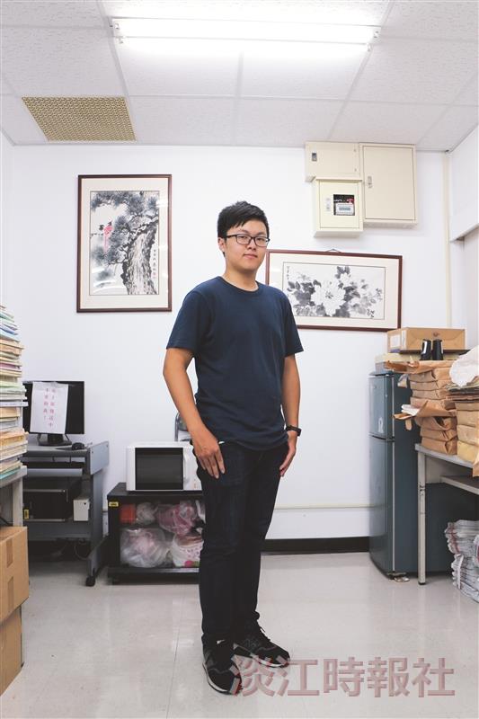108優秀青年化材四李柏昊