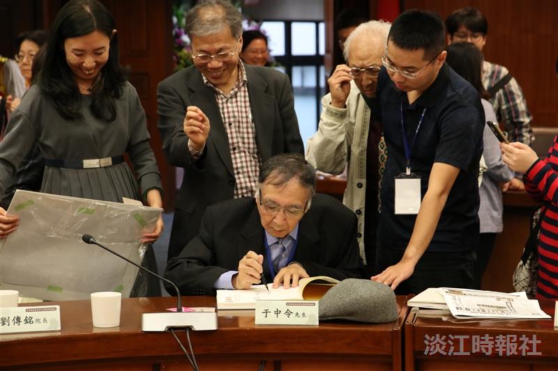 「取墨來-于右任先生誕辰140歲紀念書法大展」