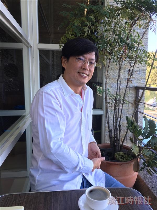 校友李振輝神級英語手譯 網路爆紅