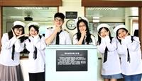 時報畢業生合照、推海博館活動。