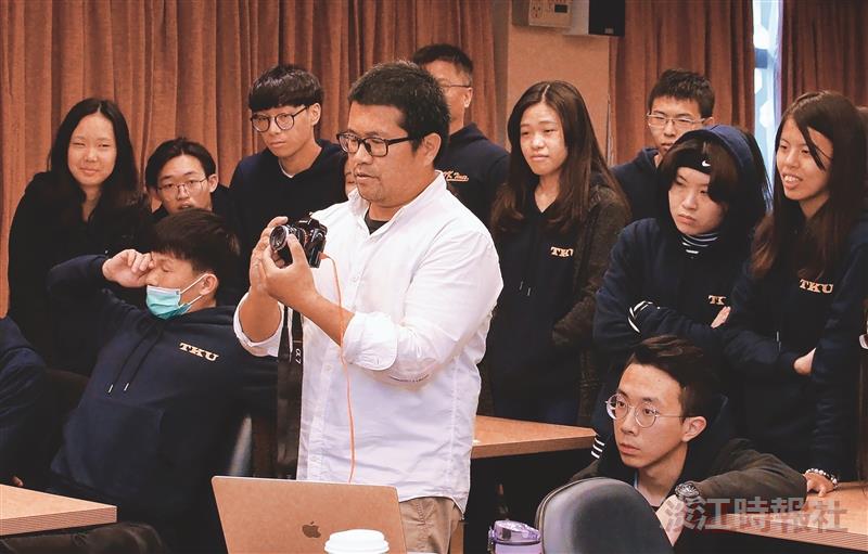 劉子正再獲金鼎獎