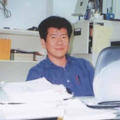 109學年度新任二級主管-數學學系主任余成義