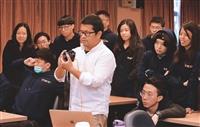 劉子正再獲金鼎獎