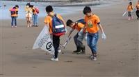 經濟系邀4校洲子灣淨灘