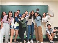 讀經唱詩學英文社