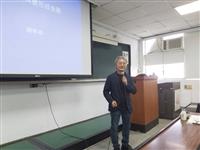 中文系邀王志誠(詩人路寒袖)演講