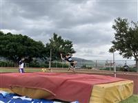 70週年校慶 運動場上熱鬧歡騰 選手爭鋒較勁