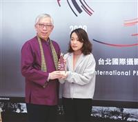 大傳系李昱賢3生國際攝影賽優勝