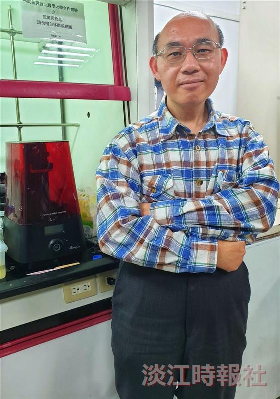陳銘凱研發微針模具 獲日本及臺灣發明專利