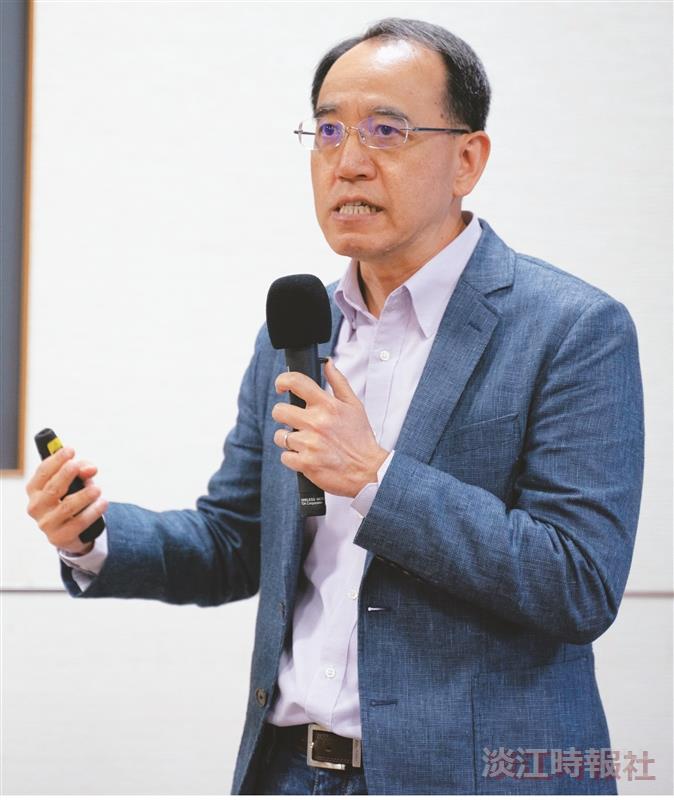 焦傳金教授分享「教學的創新與跨領域」