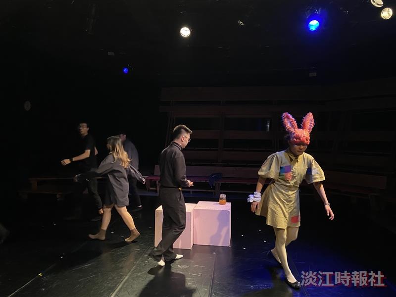 2021年英文系畢業公演