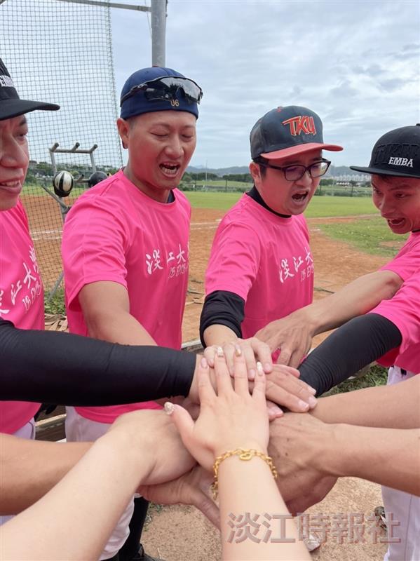 EMBA壘球賽歡樂揮棒 國企奪冠 張敦閔獲MVP 蔡蕎安最佳木蘭獎